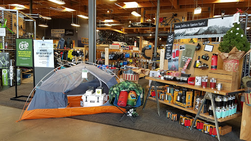 Camping Store «REI», reviews and photos, 1148 Galleria Blvd, Roseville, CA 95678, USA