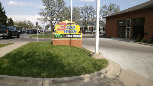 Car Detailing Service «Wheaton Car Wash & Detail», reviews and photos, 1520 E Roosevelt Rd, Wheaton, IL 60187, USA