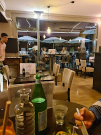 Atmosphère du Restaurant L'Arlequin à Gréoux-les-Bains - n°4