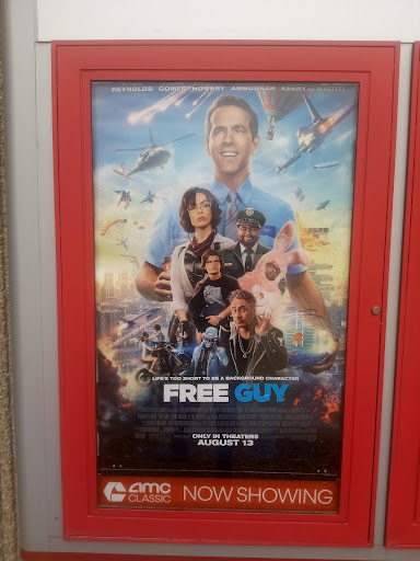 Movie Theater «AMC Showplace Bloomington 12», reviews and photos, 2929 W 3rd St, Bloomington, IN 47404, USA