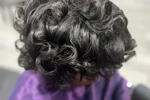 Black Hair Salon Las Vegas ~ Maxxie Posh Hair Extensions, & Wigs LLC image