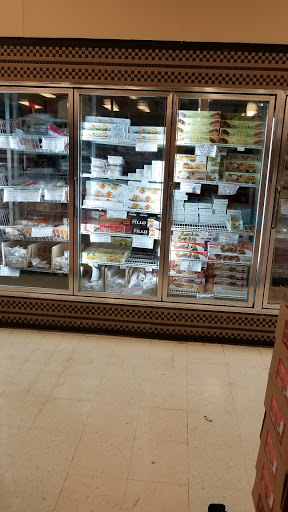 Grocery Store «Halal Import Food Market», reviews and photos, 701 E Pioneer Pkwy, Arlington, TX 76010, USA
