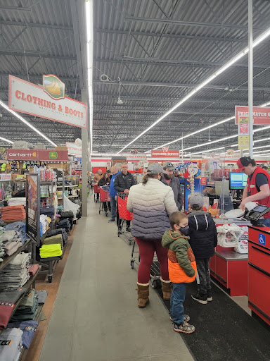 Home Improvement Store «Tractor Supply Co.», reviews and photos, 134 Bridge St, Pelham, NH 03076, USA