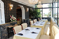 Atmosphère du Restaurant indien moderne Noor mahal à Pontoise - n°11