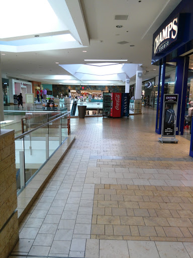 Shopping Mall «Westfield Palm Desert», reviews and photos, 72-840 CA-111, Palm Desert, CA 92260, USA