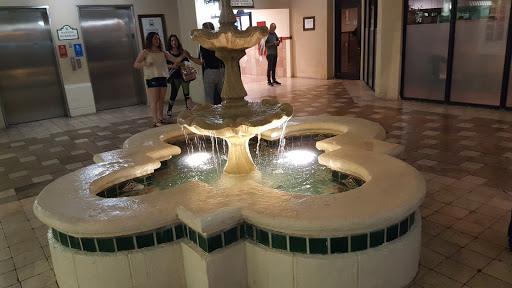 Shopping Mall «CocoWalk», reviews and photos, 3015 Grand Ave, Coconut Grove, FL 33133, USA