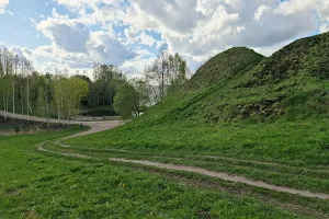 Daugmale hill fort image