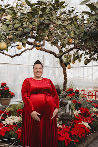 Hannah Blauser Photography - Photo 5 - Car repair in , Kent