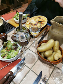 Plats et boissons du Restaurant français Le Chalet d'Avron à Paris - n°1