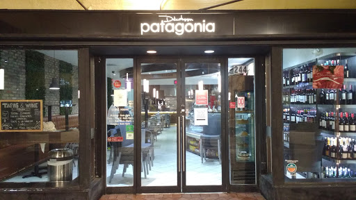 Shopping Mall «Miracle Mile and Downtown Coral Gables», reviews and photos, 220 Miracle Mile, Miami, FL 33134, USA