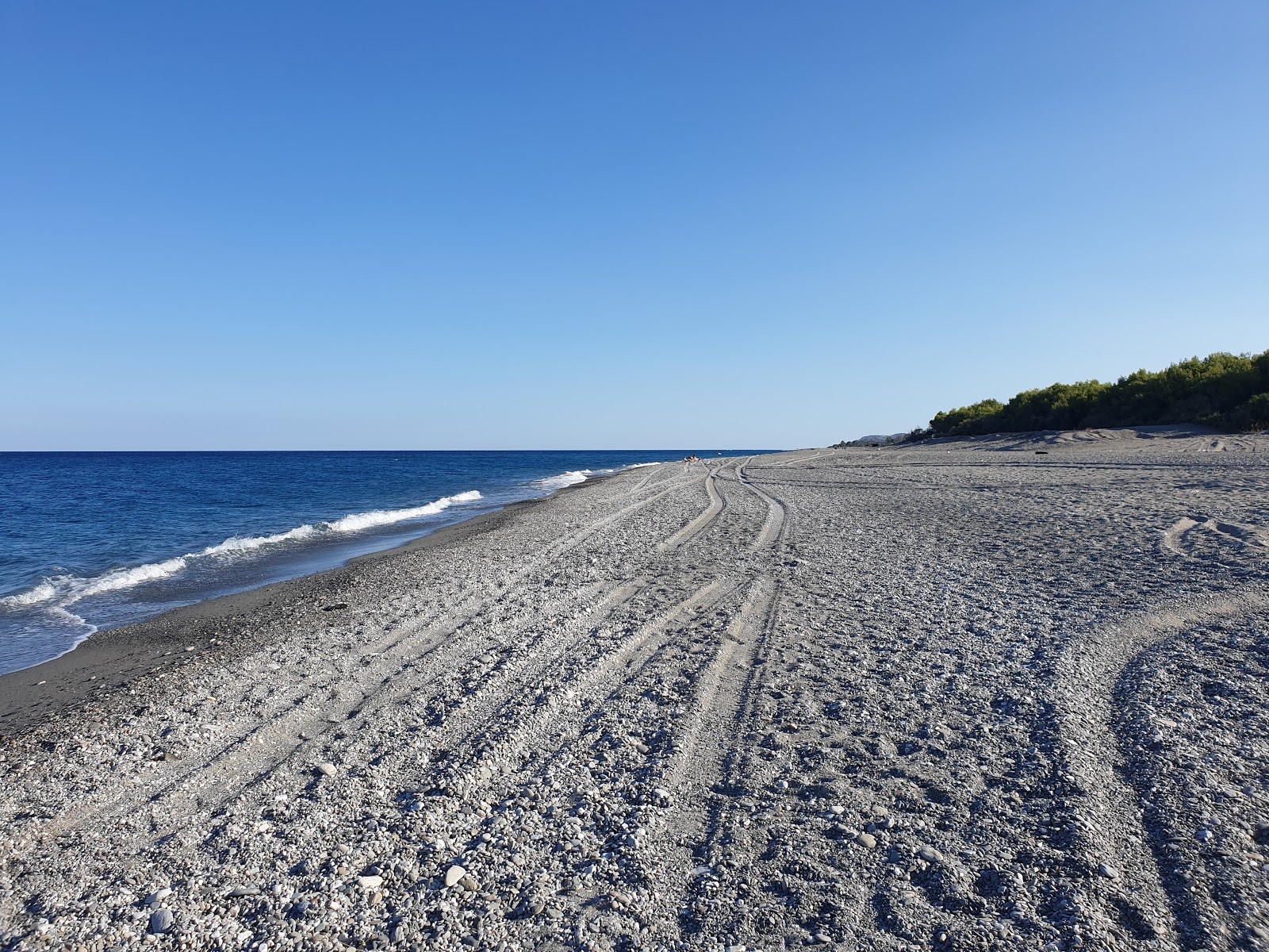 Fotografie cu Costa Dei Gelsomini cu golfuri mari