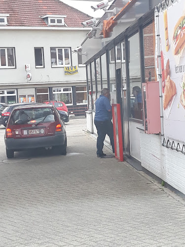 Beoordelingen van LUKOIL Kessel-Lo (Tiensesteenweg) DELIWAY in Leuven - Tankstation