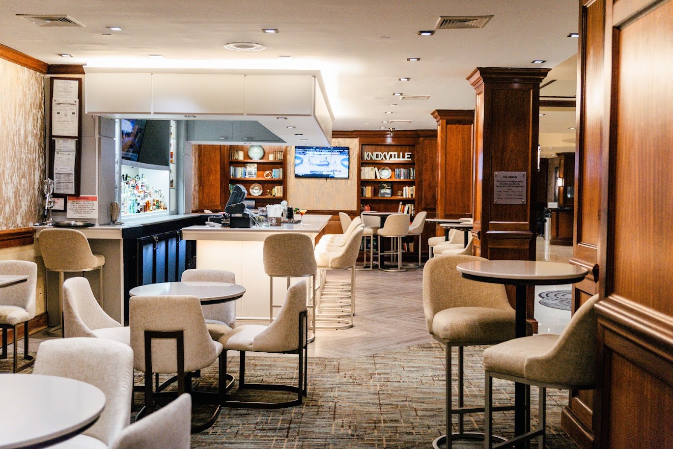 The Library Lounge-Lobby Bar