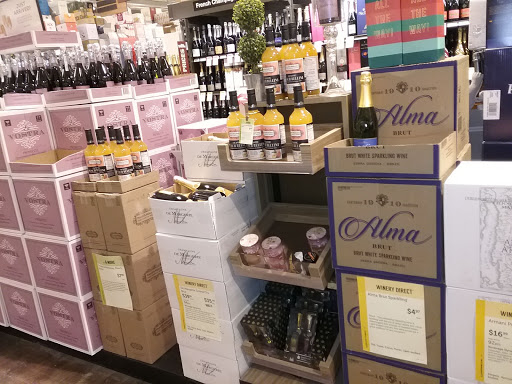 Shopping Mall «Liberty Tree Mall», reviews and photos, 100 Independence Way, Danvers, MA 01923, USA