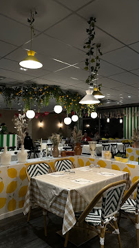 Atmosphère du Restaurant italien Gioia by La Qualité Italienne à Charnay-lès-Mâcon - n°16