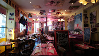 Atmosphère du Restaurant japonais Shinjuku Pigalle à Paris - n°15