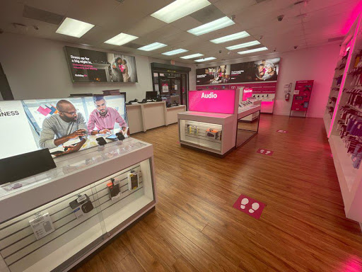 Cell Phone Store «Sprint Store», reviews and photos, 1193 S Diamond Bar Blvd, Diamond Bar, CA 91765, USA