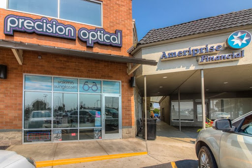 Yakima Sunglass, 319 W Yakima Ave, Yakima, WA 98902, USA, 