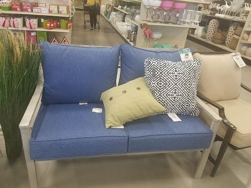 Home Goods Store «At Home», reviews and photos, 665 Gravois Bluffs Blvd, Fenton, MO 63026, USA