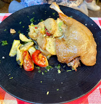 Confit de canard du L'Assiette Sarladaise - Restaurant avec terrasse à Sarlat-la-Canéda - n°7
