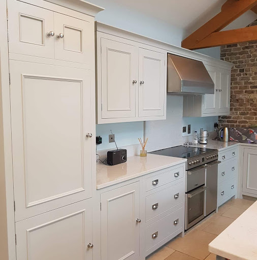 REILLY KITCHEN SPRAYING