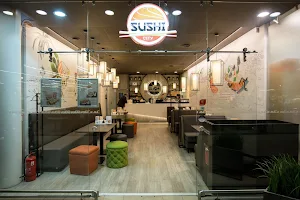 Sushi City image