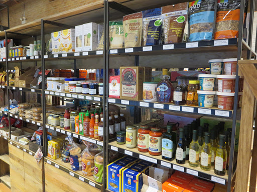 Gourmet Grocery Store «The Market by Foxtrot», reviews and photos, 1019 W Lake St, Chicago, IL 60654, USA