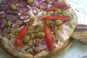 Pizzería El Palote image