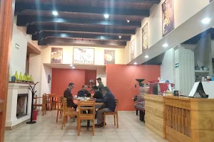 Cafeteria Maya Vinic image