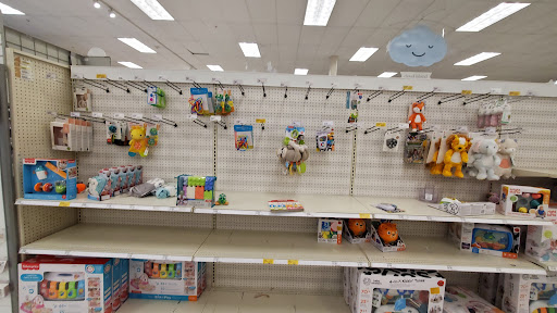 Department Store «Target», reviews and photos, 1 Hawes Way, Stoughton, MA 02072, USA