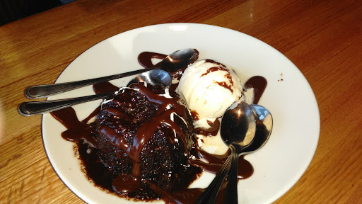 Shopping Mall «University Square», reviews and photos, 14060 Cedar Rd, Cleveland, OH 44118, USA