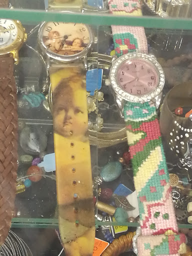 Thrift Store «Indian School Thrift», reviews and photos, 2740 W Indian School Rd, Phoenix, AZ 85017, USA