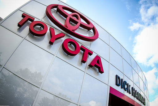 Toyota Dealer «Dick Hannah Toyota», reviews and photos, 2632 Coweeman Park Dr, Kelso, WA 98626, USA