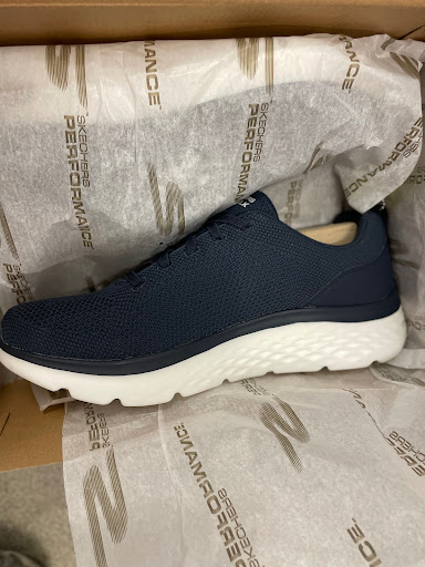 Shoe Store «SKECHERS Factory Outlet», reviews and photos, 163-11 Jamaica Ave, Jamaica, NY 11432, USA