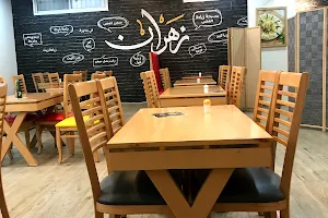 مطاعم زهران لأشهى المأكولات الشعبية - خان يونس image