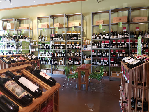 House Wine, 644 High St, Columbus, OH 43085, USA, 