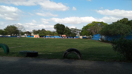 CAMPO DEPORTIVO SAN CAYETANO