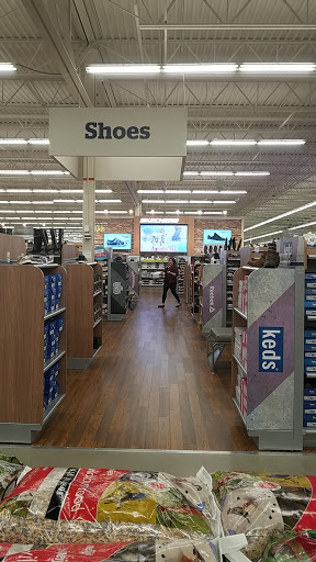 Grocery Store «Meijer», reviews and photos, 2180 S Main St, West Bend, WI 53095, USA