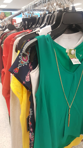 Clothing Store «Ross Dress for Less», reviews and photos, 1082 S Mt Vernon Ave, Colton, CA 92324, USA