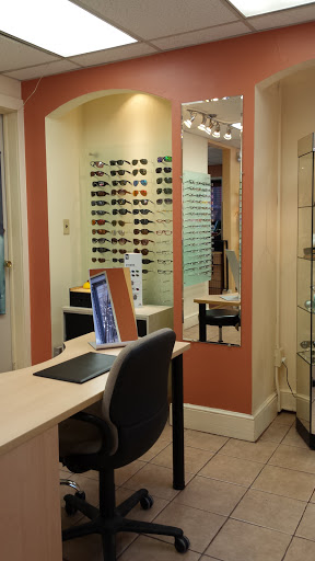 Optician «Snyder Opticians», reviews and photos, 251 S 17th St, Philadelphia, PA 19103, USA