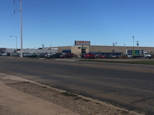 Donations Center «Goodwill», reviews and photos, 714 34th St, Lubbock, TX 79404, USA