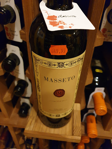 Wine Store «Arlington Wine & Liquor», reviews and photos, 718 Dutchess Turnpike, Poughkeepsie, NY 12603, USA