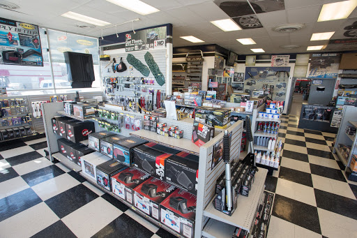 Truck Accessories Store «4 Wheel Parts - Nashville, TN», reviews and photos, 4095 Nolensville Pike b, Nashville, TN 37211, USA