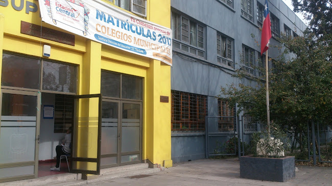 Opiniones de Escuela D-20 Arturo Alessandri Palma. en Metropolitana de Santiago - Escuela