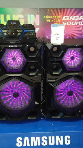 Dollar Store «FAMILY DOLLAR», reviews and photos, 6290 W 3rd St, Dayton, OH 45427, USA