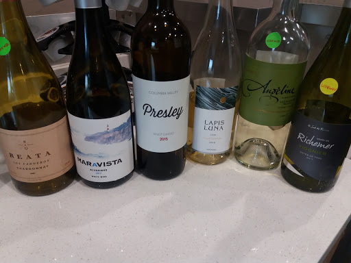 Wine Store «Wine of the Month Club», reviews and photos, 123 W Pomona Ave, Monrovia, CA 91016, USA