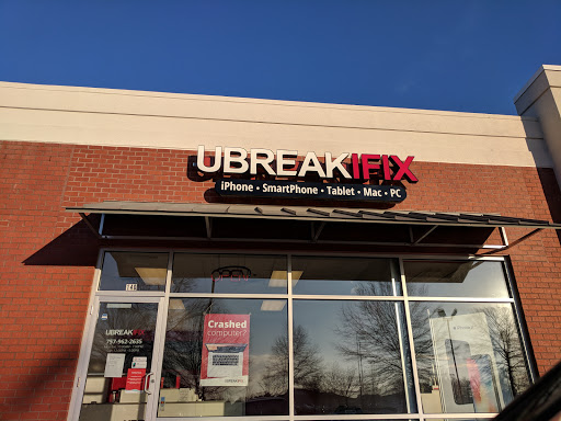 Mobile Phone Repair Shop «uBreakiFix», reviews and photos, 664 Phoenix Dr #140, Virginia Beach, VA 23452, USA