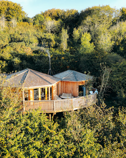 Sleepy Owl - Luxury Treehouses and Retreats