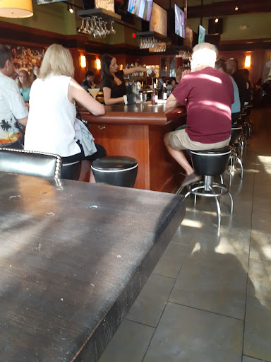 Shopping Mall «The Mall at Partridge Creek», reviews and photos, 17420 Hall Rd, Charter Twp of Clinton, MI 48038, USA