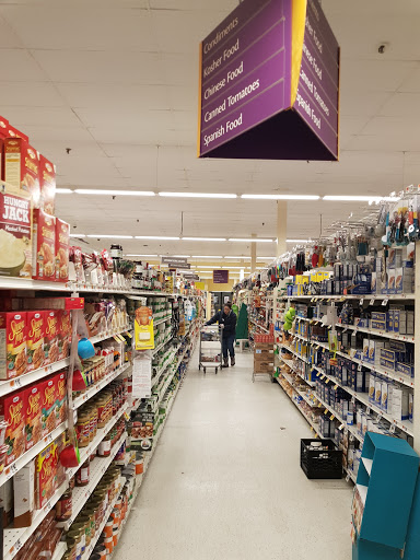 Grocery Store «Stop & Shop», reviews and photos, 64-66 Myrtle Ave, Ridgewood, NY 11385, USA